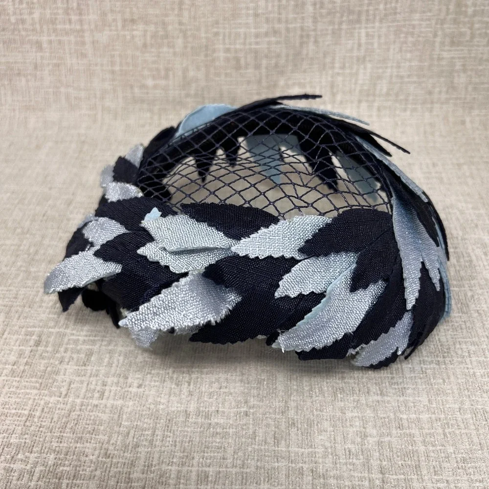 Vintage Leaf Fascinator Cocktail Hat Women One‎ Size Navy Silver Statement Retro